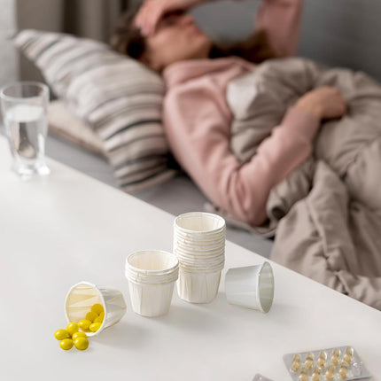 500 Pack 0.75 oz Disposable Paper Souffle Medicine Cups, 3/4 oz Sample Cups for Tasting Pills, Food Dessert Services, and Condiments.