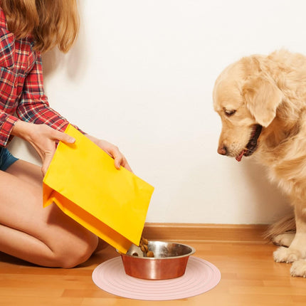 2 Pieces Silicone Pet Food Mat Pet Feeding Mat for Dog and Cat Food Bowl Placemat Preventing Food and Water Overflow Suitable for Medium and Small Pet, 9.5 x 9.5 Inch and 7.1 x 7.1 Inch (Pink).