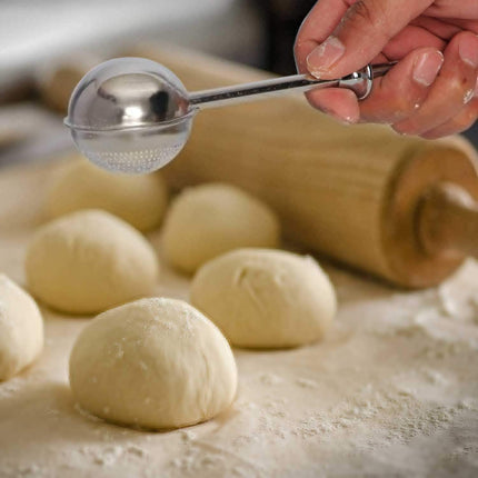 Flour Duster for Baking, One-Handed Operation, 304 Stainless Steel Powdered Sugar Shaker Duster, Pick Up and Dust Flour Sifter, Gift Package.