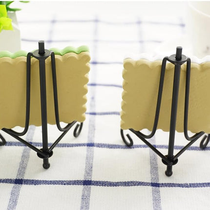 3.5 Inch Black Mini Iron Stand Cookie Holder Display Stand Place Card Holder Display Easels at Weddings, Birthday Party (4 pack).