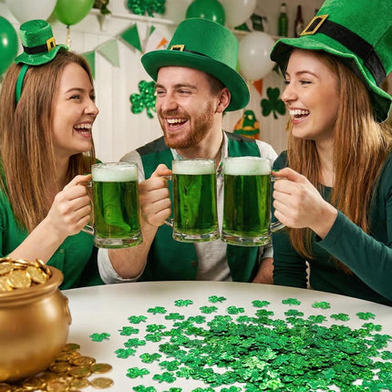 St.Patrick's Day Confetti - 3000Pcs Glitter Green Shamrock Confetti St.Patrick's Day Party Favor Decoration Lucky Clover Irish Table Scatter Confetto for Sanit Patricks Day Decor(105G).