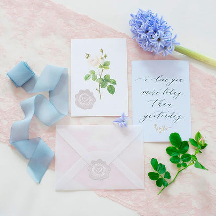 Heart Envelope Seals, Silver Embossed Wax Seal Looking, 300Pcs Wedding Envelope Stickers, Self-Adhesive Silver Foil Stamps for Wedding Invitation Card Bridal Shower Party Favors.