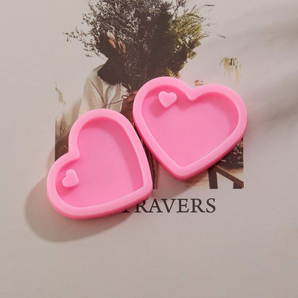 4 Pieces Heart Resin Keychain Molds for Epoxy Resin Easter Mother's Day Silicone Fondant Molds Love Keychain Gift with 20 Pieces Key Rings for DIY Decoration, Homemade Dessert.