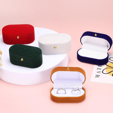 Velvet Ring Box, Small Travel Jewelry Case Mini Ring Holder Jewelry Organizer Storage Case for Women Girls Wedding Proposal Engagement, Grey.