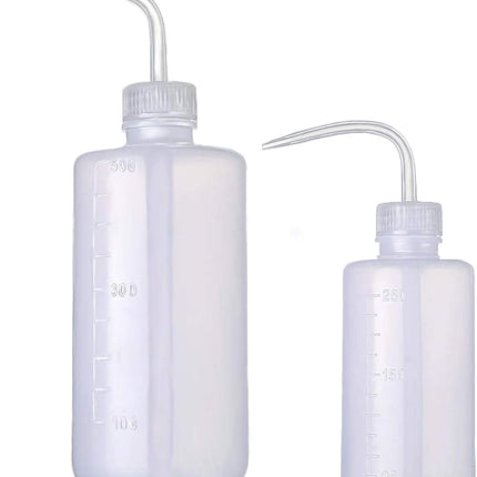 Squeeze Bottle Plant Watering Can Eye Wash Bottle Squeeze Irrigation Plastic Small Watering Can for Indoor Plants Tattoo (2pcs, 250ml and 500ml).