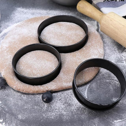 English Muffin Rings, Stainless Steel Crumpet Rings, 4 Pcs 4 inch Nonstick Metal Round Ring Molds with Silicone Oil Brush.