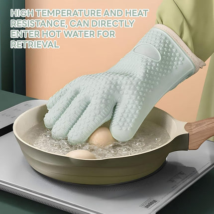 Light Green Heat Resistant Oven Gloves for Baking and Cooking - 1 Pair.
