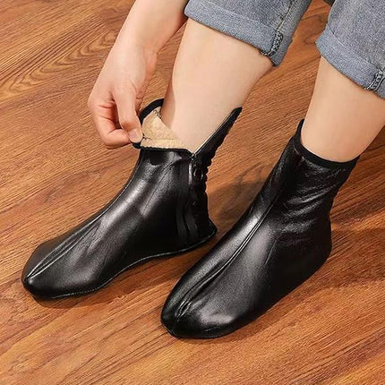 Non-Slip Socks Black Extra Grip for Elderly Pregnant Women on Smooth Floors 1 Pair.