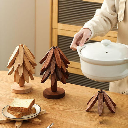 2-Piece Foldable Christmas Tree Design Pot Holders Set Decorative Heat Resistant Trivets with Holder for Hot Pans.