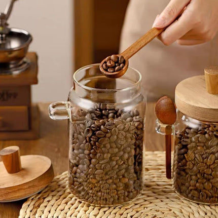 600ml Coffee Storage Container with Wooden Lid and Spoon Airtight Moisture-Proof Food Keeper for Coffee Beans Tea Sugar.