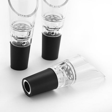 6 Piece Black Wine Pourers with Conical Silicone Stopper Silicone Seal and Aeration Function.