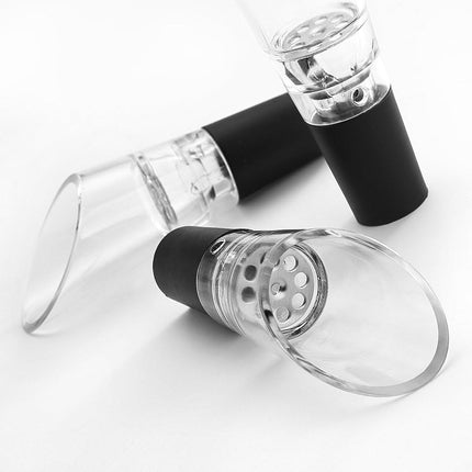 6 Piece Black Wine Pourers with Conical Silicone Stopper Silicone Seal and Aeration Function.