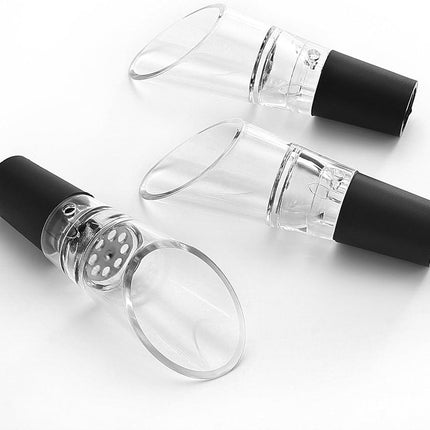 6 Piece Black Wine Pourers with Conical Silicone Stopper Silicone Seal and Aeration Function.