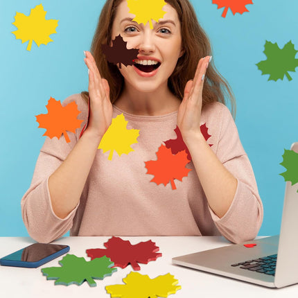 Glenmal 540 Sheets Thanksgiving Fall Leaf Sticky Notes Autumn Sticky Notepads Maple Leaves Shape Self Stick Cute Colorful Maple Leaf Note Memo Pad for Write Office Home, 3.15 Inch 18 Pads 6 Colors.
