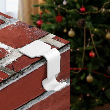 Christmas Stocking Holders for Mantel Set of 4, No-Slip Christmas Stocking Clips Stocking Hanger Hooks For Christmas Decorations, Lightweight Stocking Holders Clip For Fireplace Counter Window (White).