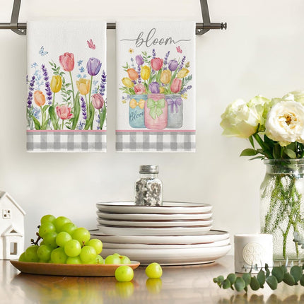 Buffalo Plaid Tulip Bloom Vase Spring Kitchen Towels Dish Towels, 18x26 Inch Farmhouse Summer Floral Decoration Hand Towels Set of 2.