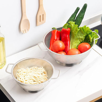Colander Stainless Steel 3-Quart, Kitchen Strainer for Pasta, Fruits Vegetables, Dishwasher Safe.