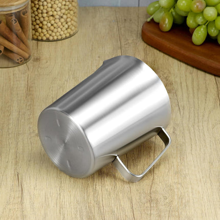 304 Stainless Steel Measuring Cup 32 OZ with OZ/ML Graduations, 4 Cup Kitchen Mixing Pitcher, Precision Engraved Markings, Container for Baking and Frothing, 1 Liter.
