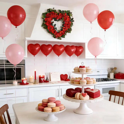 18 Inch Valentine’s Day Heart Wreath for Front Door with Red Hydrangea Flowers, Red Valentines Flower Wreath for Indoor Outdoor, Heart Shaped Wreath for Doors Windows Walls.