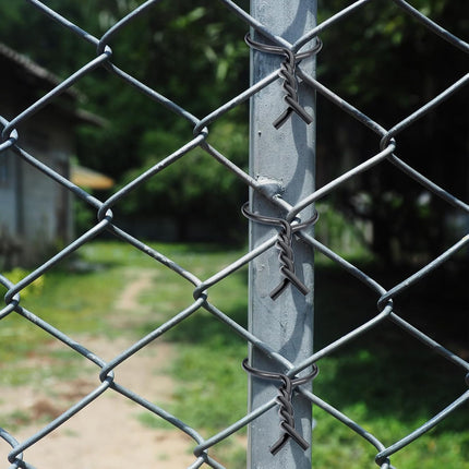 80 Pack 1 5/8" Od Ez Preformed Twist 8 Gauge Galvanized Steel Twist Fence Ties Black Vinyl Coated Chain Link Fence Ties for T-Posts/u-Posts.