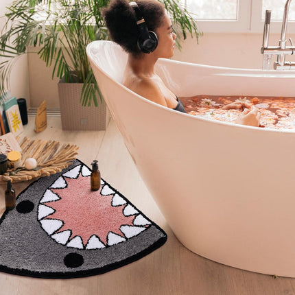 Bathroom Rug Bath Mat Shark Shaped Non Slip Bath Rug Extra Soft and Absorbent Microfiber Bath Rugs for Bathroom Floor Tub and Shower Dry Quickly.