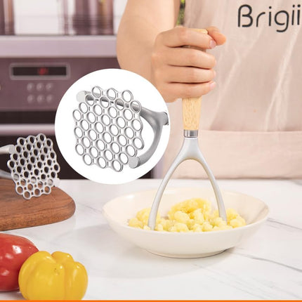 Potato Masher with Wooden Handle, Manual Potato Press for Kitchen Tool, Aluminum Alloy Potato Ricer For Fluffy Mashed Potato.