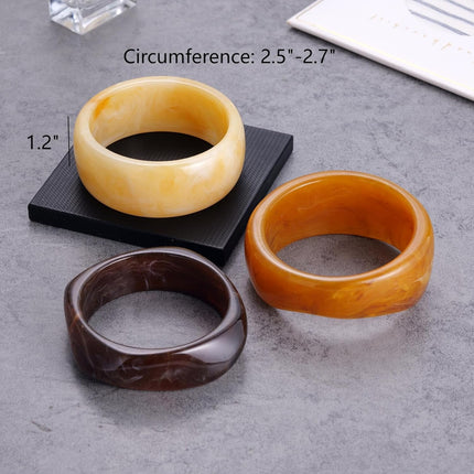 Kvekstio Chunky Resin Bangle Set for Women – 3 Pack Irregular Wide Acrylic Marble Bracelets, Bold Statement Jewelry for Boho Retro Style, Minimalist Stackable Brown Accessories for Mom Wife Daughter.
