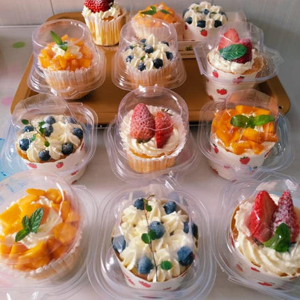 50 Pcs Cupcake Boxes Plastic Individual Cupcake Containers Single Cupcake Carrier with Connected Airtight Dome Lid for Party.