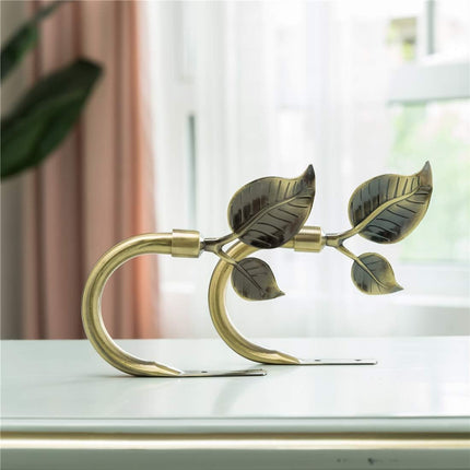 Leaf Shaped Curtain Tieback Holdbacks 2pcs, Handmade Metal Curtain Side Holders for Wall, Curtain Hook Pull Backs for Drapes Window Decoration (Antique Brass).