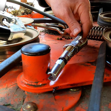 Push-on Slotted Right Angle 90 Degree Grease Coupler.