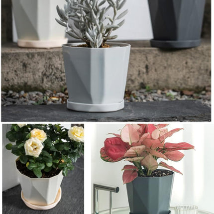 Flower pot, set of 3 flower pots, diameter 13 cm, with plastic saucer, round plant pot, weather-resistant, large flower pots A.