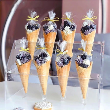 200 Pcs Clear Cone Bags Triangle Goody Bags Plastic Bags with Twist Ties Clear Cello Cellophane Bags Transparent Party Treat Sweets Bags for Baking Candy Wrapping.