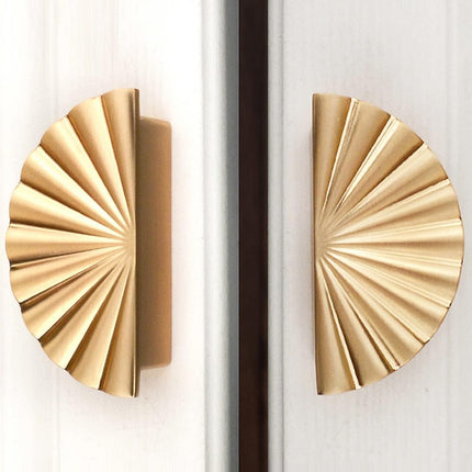 6 Pack Cabinet Handles 2.52 inch Kitchen Cabinet Pulls 64mm with Vintage Cupboard Drawers Hardware Dresser Drawer Handles Kitchen Cabinet Handles (64MM, 6 Pack, Brushed Gold).