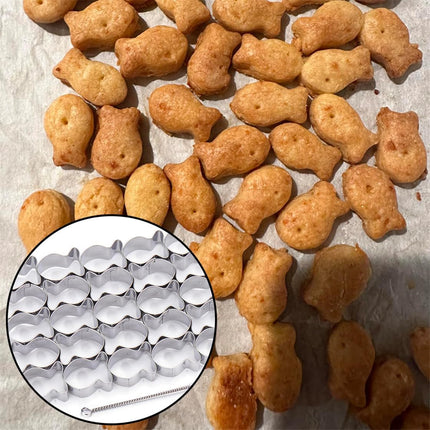 Gold Fish Cracker Cutter - 25 Cavity Fish Shaped Cookie Cutter - Stainless Steel - Silver - 1 Piece.
