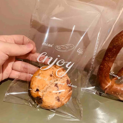 Clear Self Sealing Cellophane Bags, 5x7 Inch Cookie Treat Bags, 200 Pcs Resealable Cellophane Bag for Packaging Cookies, Gifts, Products, Pastry, Candy.
