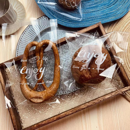 Clear Self Sealing Cellophane Bags, 5x7 Inch Cookie Treat Bags, 200 Pcs Resealable Cellophane Bag for Packaging Cookies, Gifts, Products, Pastry, Candy.