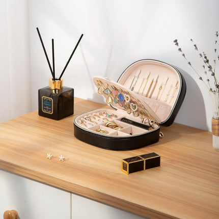 Travel Size Jewelry Box, Small Portable Seashell-shaped Jewelry Case, 2 Layer Mini Jewelry Organizer in PU Leather, Earring Necklace Bracelet Ring Holder Box for Women Girl -Black.