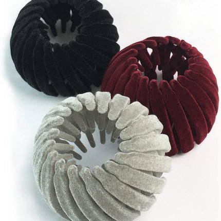 Stylish Women's Hair Claw Clip Plastic Hair Ornament in OPP Bag - 3 Pack.