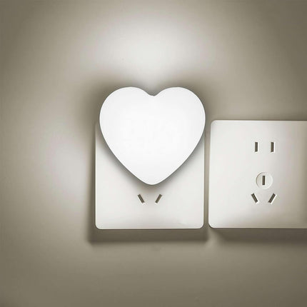 Love Heart Night Lights Plug into Wall - Heart Shape Nursery Nightlight with Light Sensors, Cute Soft LED Nightlight with Soft Warm Light for Bedroom, Nursery, Bathroom, Hallway (White).