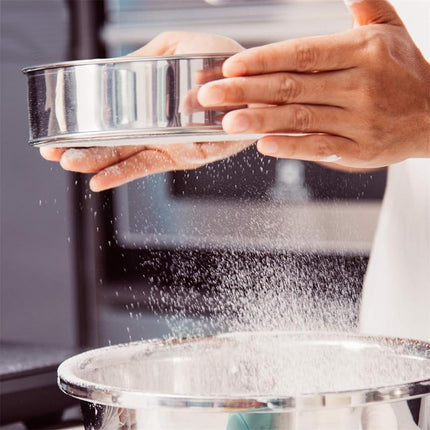 Flour Sieve Fine Mesh Stainless Steel Round Sifter 6 Inch 60 Mesh Sieves Strainer for Baking Straining Powdering.