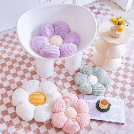 White Flower Decorative Throw Pillow for Bed Couch, Cute Daisy Shaped Plush Aesthetic Pillow, Soft 19.6" Floor Pillow Seat Cushion.