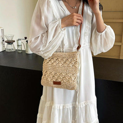 Summer Straw Bag for Women Small Beach Crossbody Bag Bohemian Weave Handmade Shoulder Handbags for Holiday Travel.
