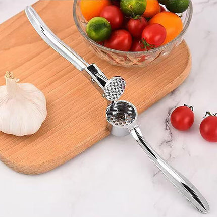 High Effective Garlic Press With Studs, Heavy Duty Mincer, Easy to Squeeze and Clean, Rust Proof & Dishwasher Safe, Ginger Crusher -.