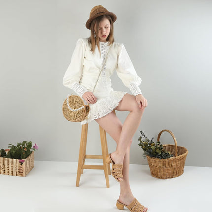 Round Rattan Bag, 8" Hand-woven Wicker Basket Purse, Boho Crossbody Handbag With Pearl Strap Handle, Retro Summer Beach Straw Tote Clutch for Women.