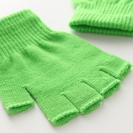 Green gloves - plain gloves - open gloves - boys' and girls' gloves - plain knitted gloves - fingerless gloves - type gloves - size small.