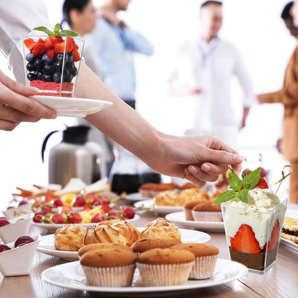 Mini dessert cups (with spoon) 50 pieces reusable - clear - square plastic dessert cups - cheesecake pots - multi-purpose dessert bowls for mousse pudding - dessert party supplies.