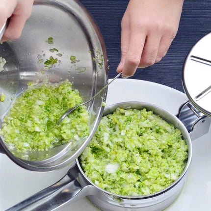 Stainless Steel Potato Masher - Multifunctional Potato Masher - Handheld Potato Masher for the Kitchen - Heavy-Duty German Dough Masher - Suitable for Making Potato Balls, Pasta, Potatoes, Fruit and Vegetables (Open Bottom).