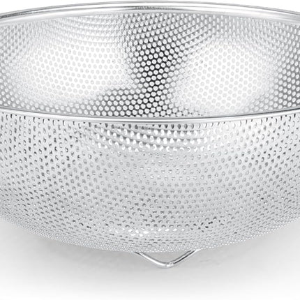 Colander Stainless Steel 3-Quart, Metal Strainer with Base, Strainer for Kitchen Food, Dishwasher Safe.