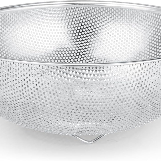 Colander Stainless Steel 3-Quart, Metal Strainer with Base, Strainer for Kitchen Food, Dishwasher Safe.
