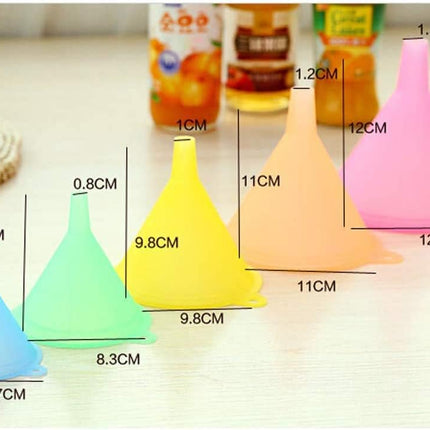 iSnuff Kitchen Funnel Set with 5 Sizes, Small to Large Plastic Cooking Funnel with Narrow Spout for Filling Bottles, Jars, Bowls, Spices, Powder Funnels, Essential Oils.